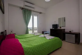 Elpidis Hotel 3*