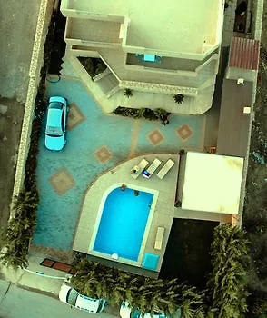 Hotel Elpidis Kokkinos Pirgos (Heraklion)