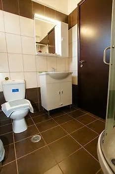 Elpidis Hotel