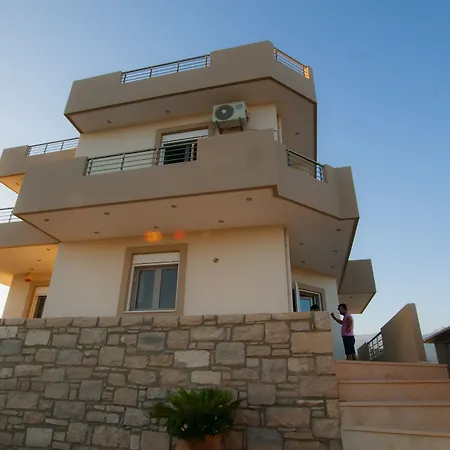 Elpidis Hotel 3*